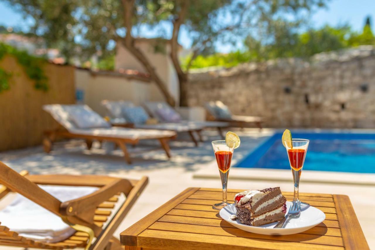 Hedera Estate, Hedera Iv * Dubrovník