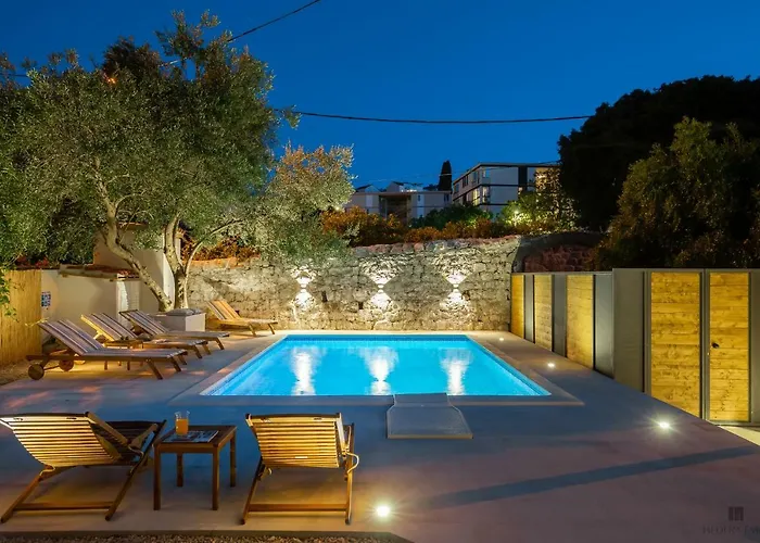Hedera Estate, Villa Hedera IV