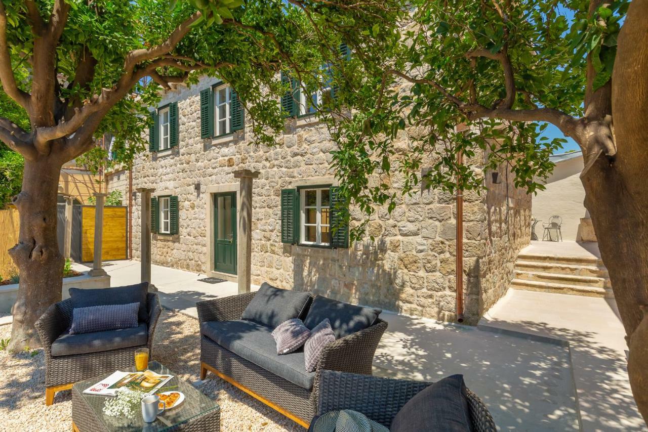 Hedera Estate, Hedera Iv Villa *